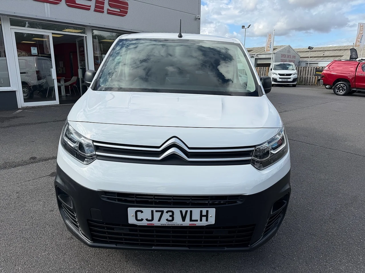 2023 Citroen Berlingo BlueHDi 950 Enterprise Edition XL - Thumbnail 3