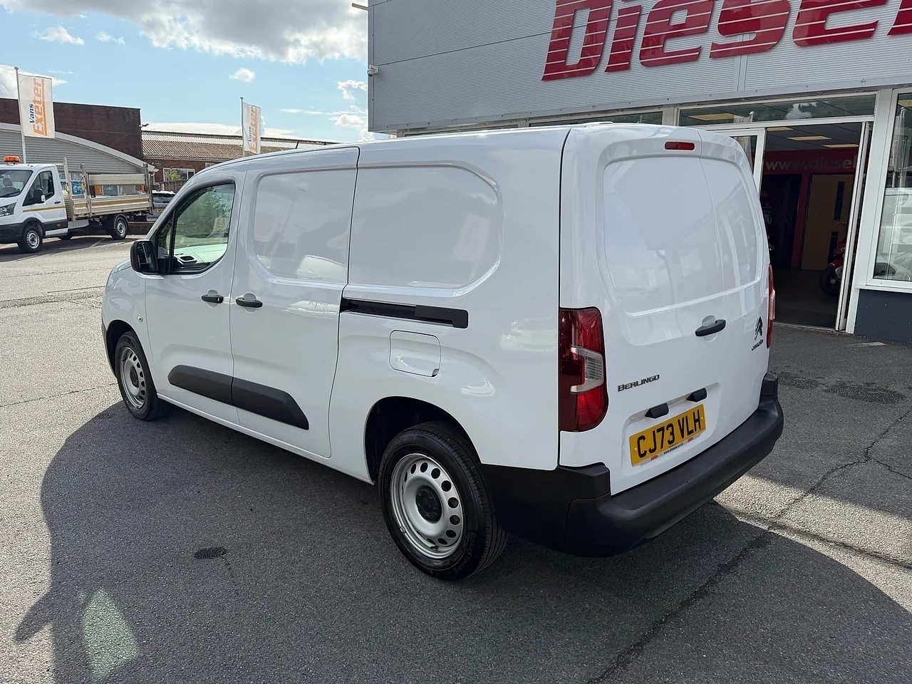 2023 Citroen Berlingo BlueHDi 950 Enterprise Edition XL - Thumbnail 15