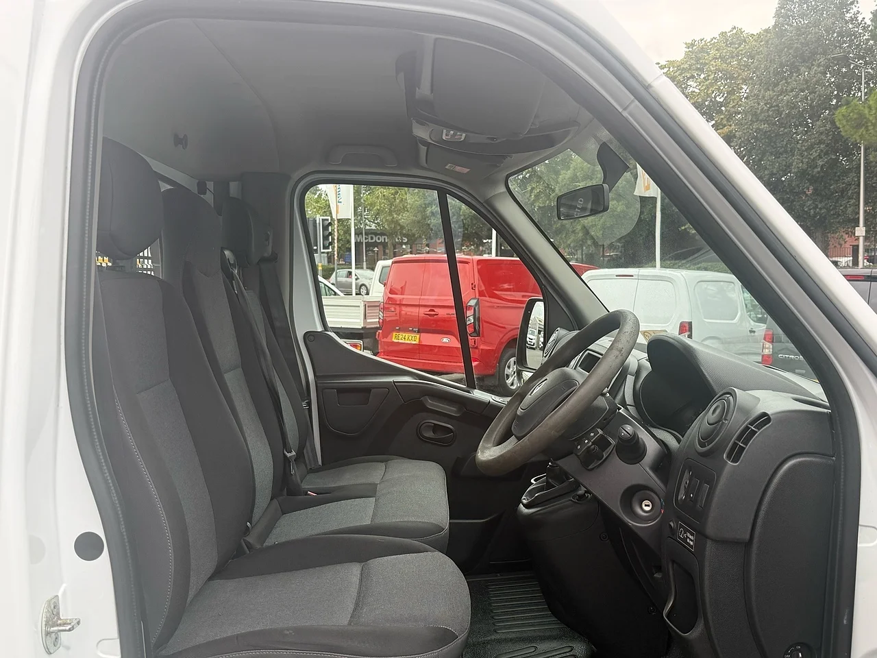 2019 Renault Master dCi 35 Business - Thumbnail 4