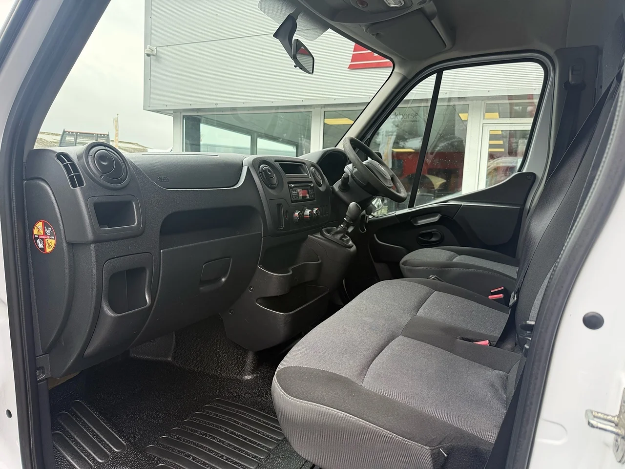 2019 Renault Master dCi 35 Business - Thumbnail 5