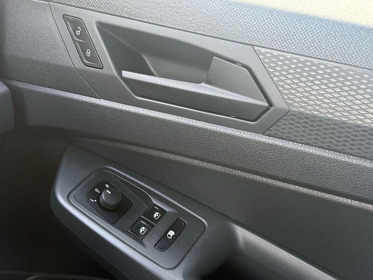 2025 Volkswagen Caddy Maxi TDI C20 Commerce Maxi - Thumbnail 11
