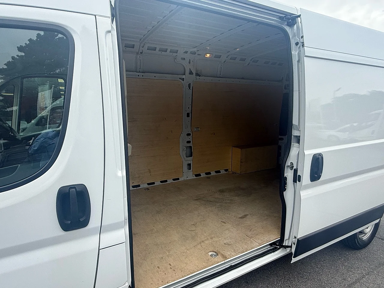 2025 Citroen Relay BlueHDi 35 Enterprise L3 H2 (140PS) - Thumbnail 13