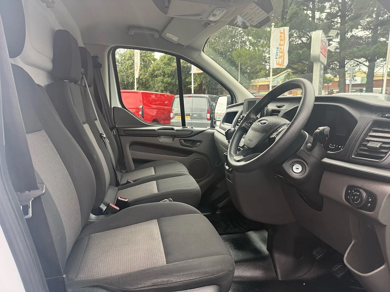 2020 Ford Transit Custom 300 EcoBlue Leader - Thumbnail 4