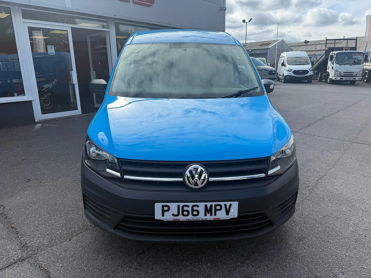 2016 Volkswagen Caddy Maxi TDI C20 BlueMotion Tech Startline with Air Con - Thumbnail 3