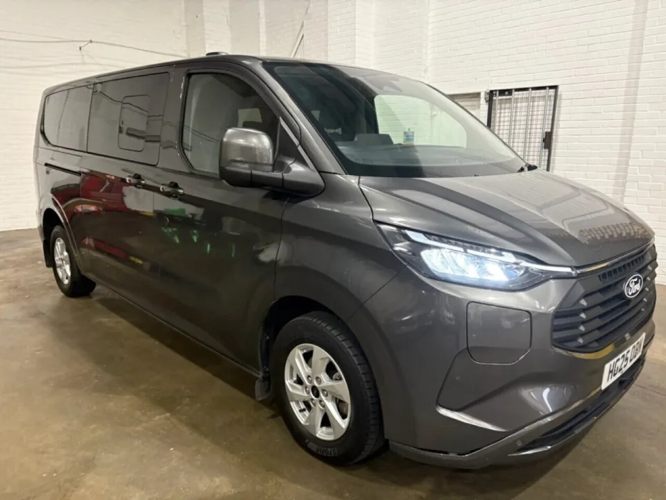 2025 Ford Transit Custom 340 Duratec Limited 2.5 PHEV L2 for sale in Exeter