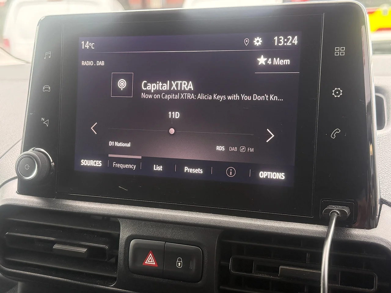 2023 Vauxhall Combo Turbo D 2300 Prime L2 H1 (100PS) - Thumbnail 7