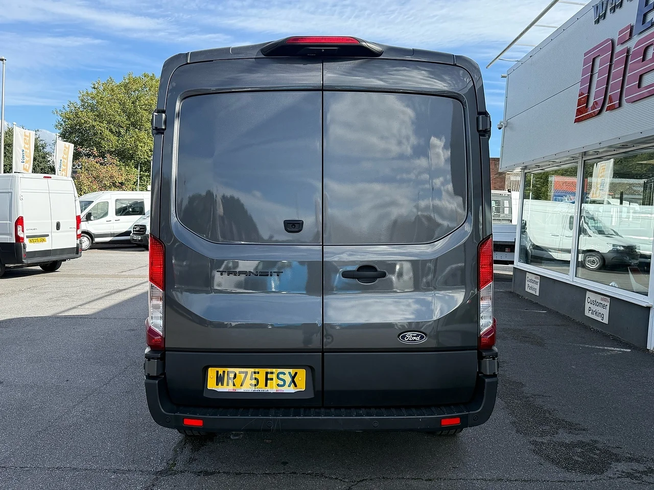 2025 Ford Transit 350 EcoBlue Limited L3 H2 - Thumbnail 11