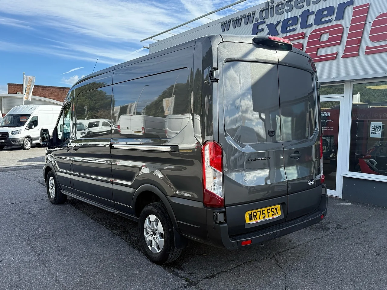 2025 Ford Transit 350 EcoBlue Limited L3 H2 - Thumbnail 13