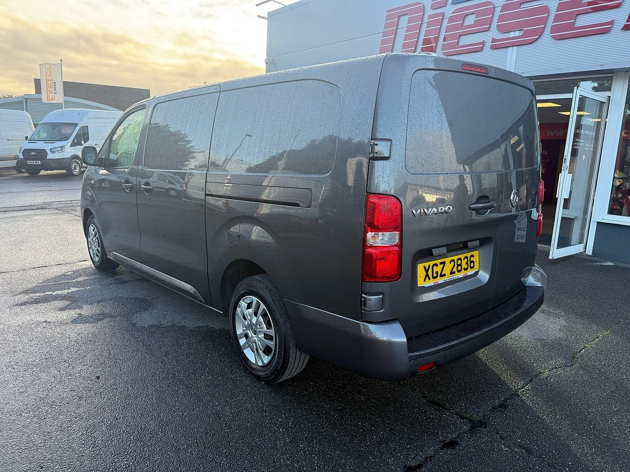 2022 Vauxhall Vivaro Turbo D 3100 2.0 Sportive L2 H1 (145PS) - Thumbnail 17