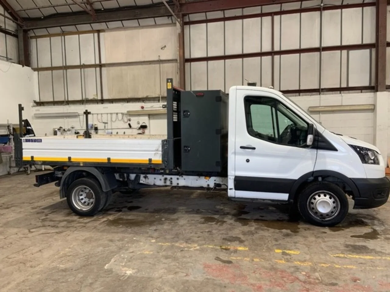2023 Ford Transit 350 EcoBlue Leader Toolpod Tipper DRW L3 - Thumbnail 3
