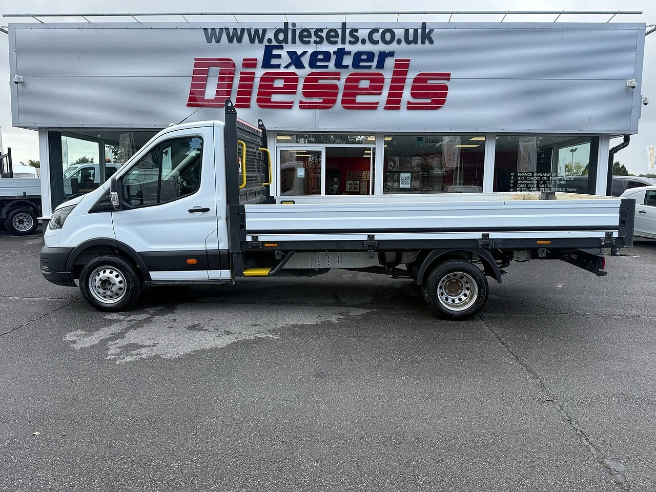 2023 Ford Transit 350 EcoBlue L4 DRW RWD Leader - Thumbnail 6