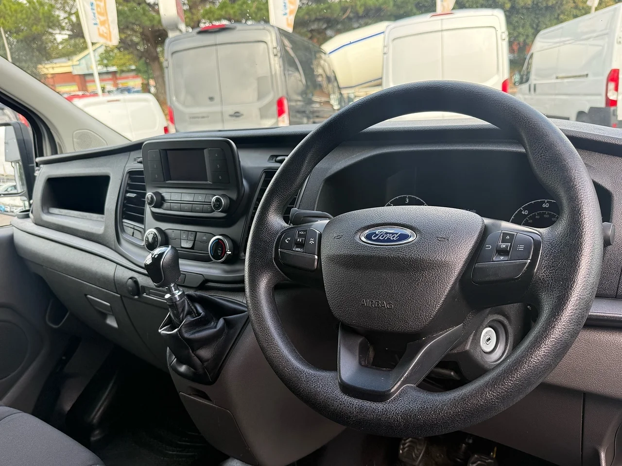 2021 Ford Transit Custom 300 EcoBlue Leader L2H2 (130ps) - Thumbnail 5