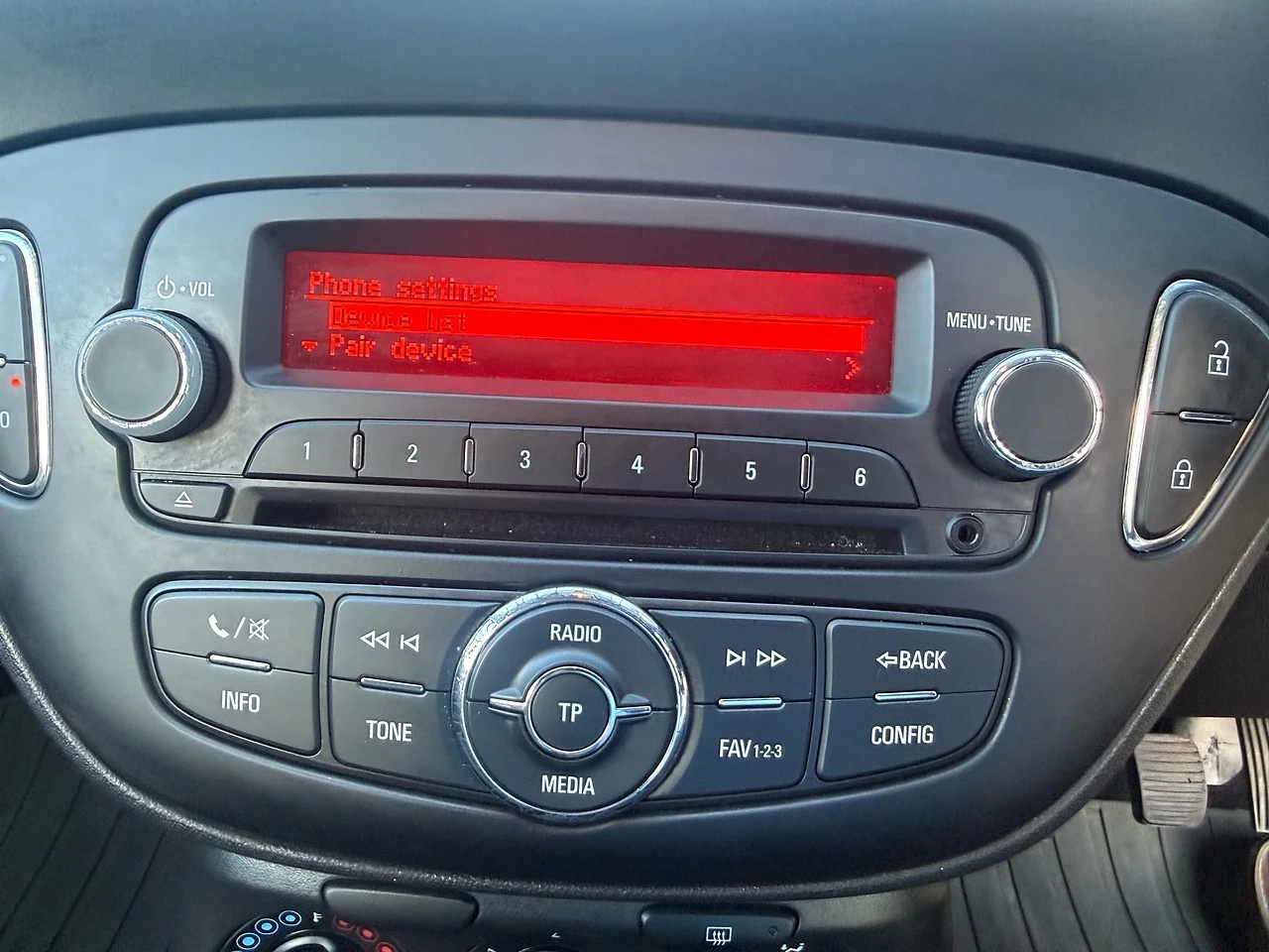 2018 Vauxhall Corsa Van CDTi ecoFLEX - Thumbnail 6