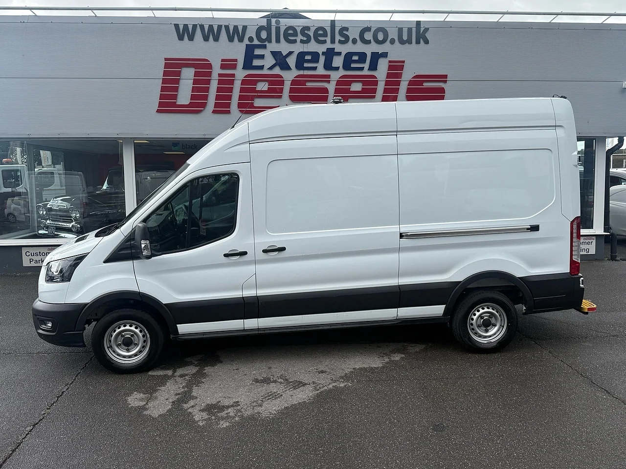 2024 Ford Transit 350 EcoBlue Leader L3 H3 RWD - Thumbnail 8