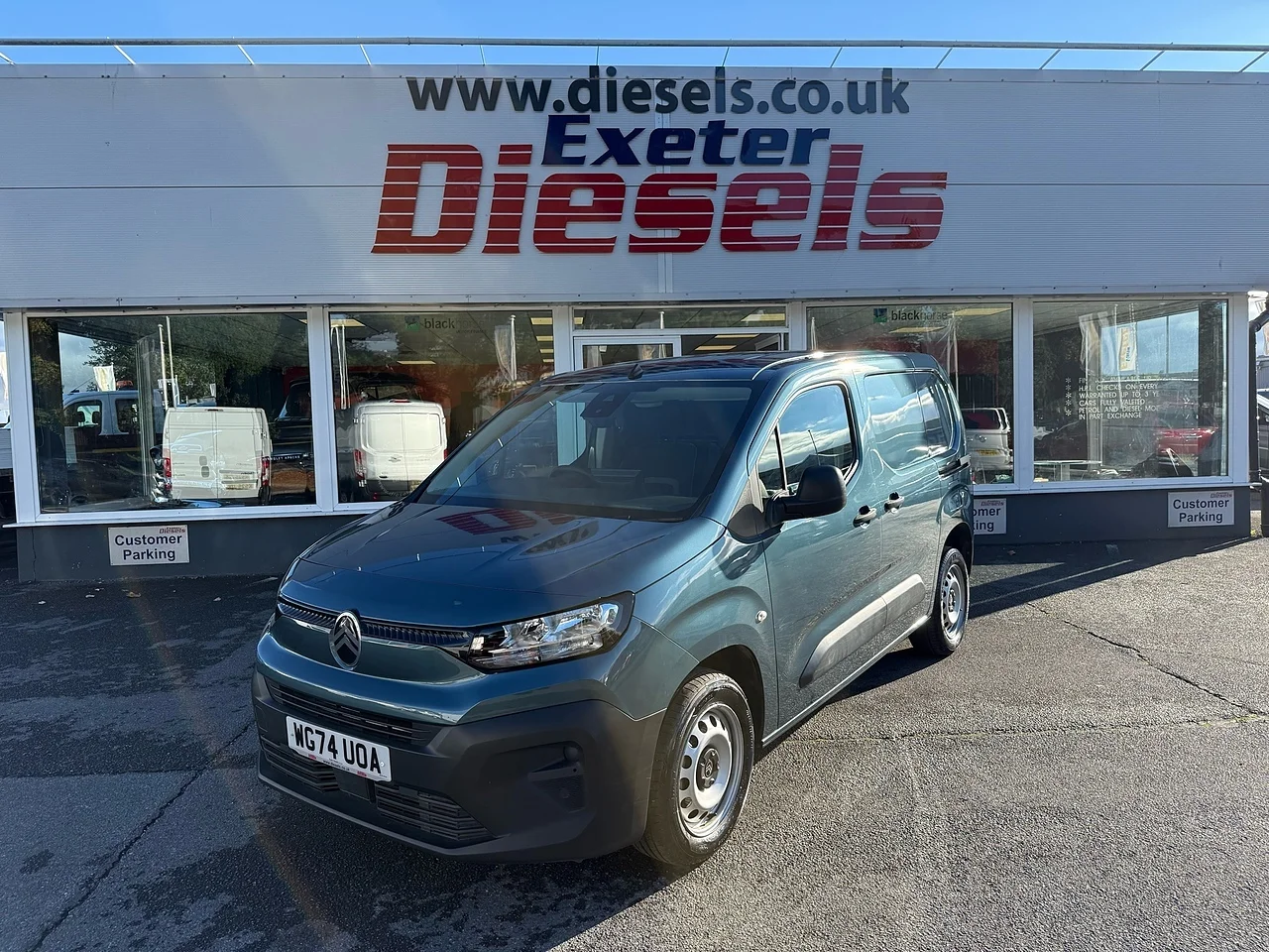 2024 Citroen Berlingo 1.5 BlueHDi 1000 Enterprise M - Image 1