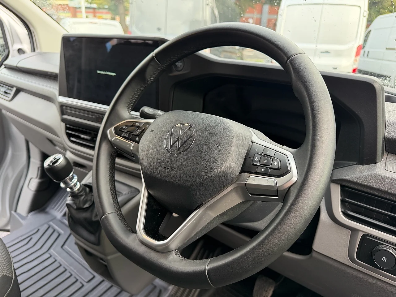 2025 Volkswagen Transporter TDI T28 Commerce Plus Camper - Thumbnail 27