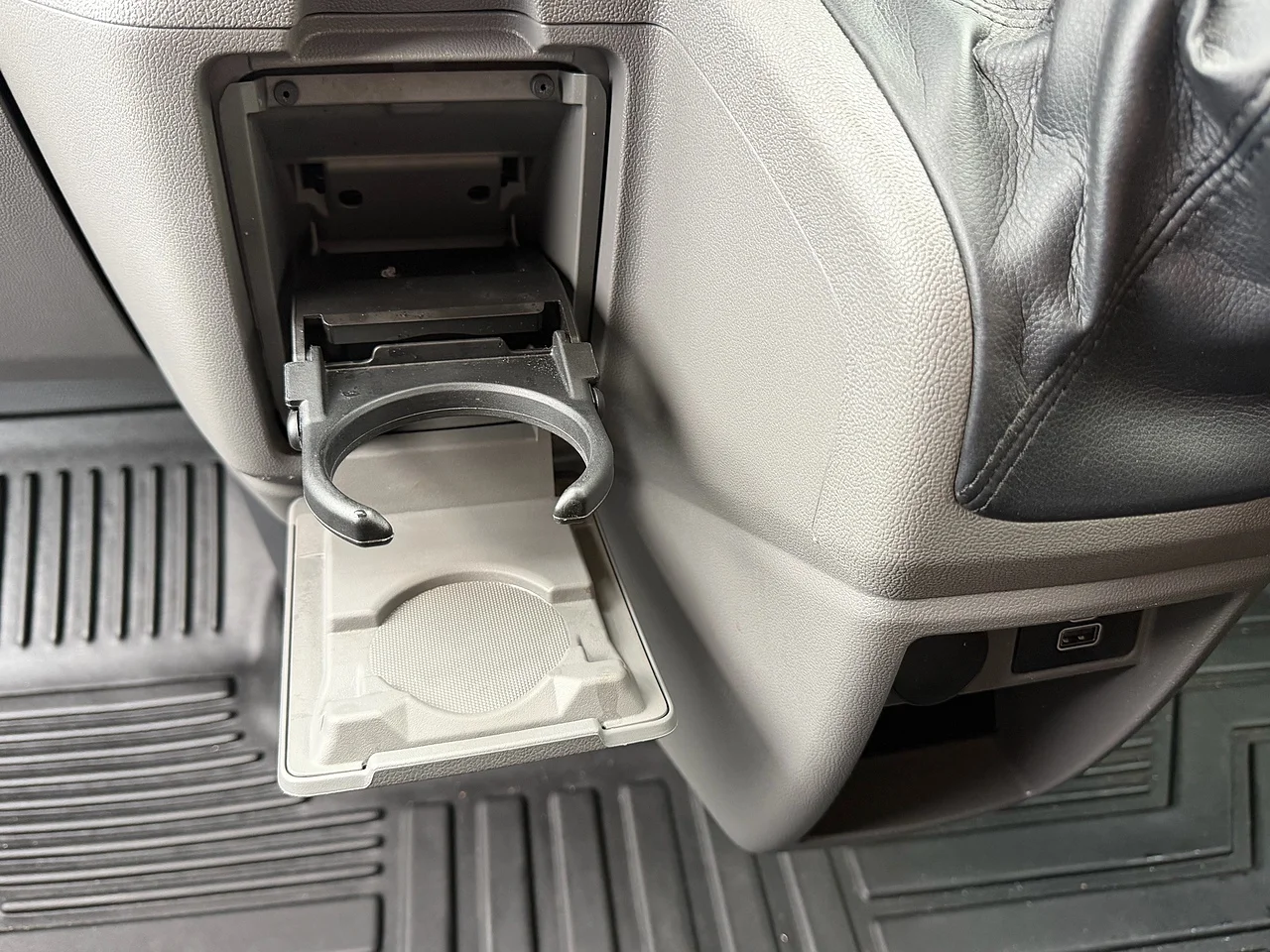 2025 Volkswagen Transporter TDI T28 Commerce Plus Camper - Thumbnail 39