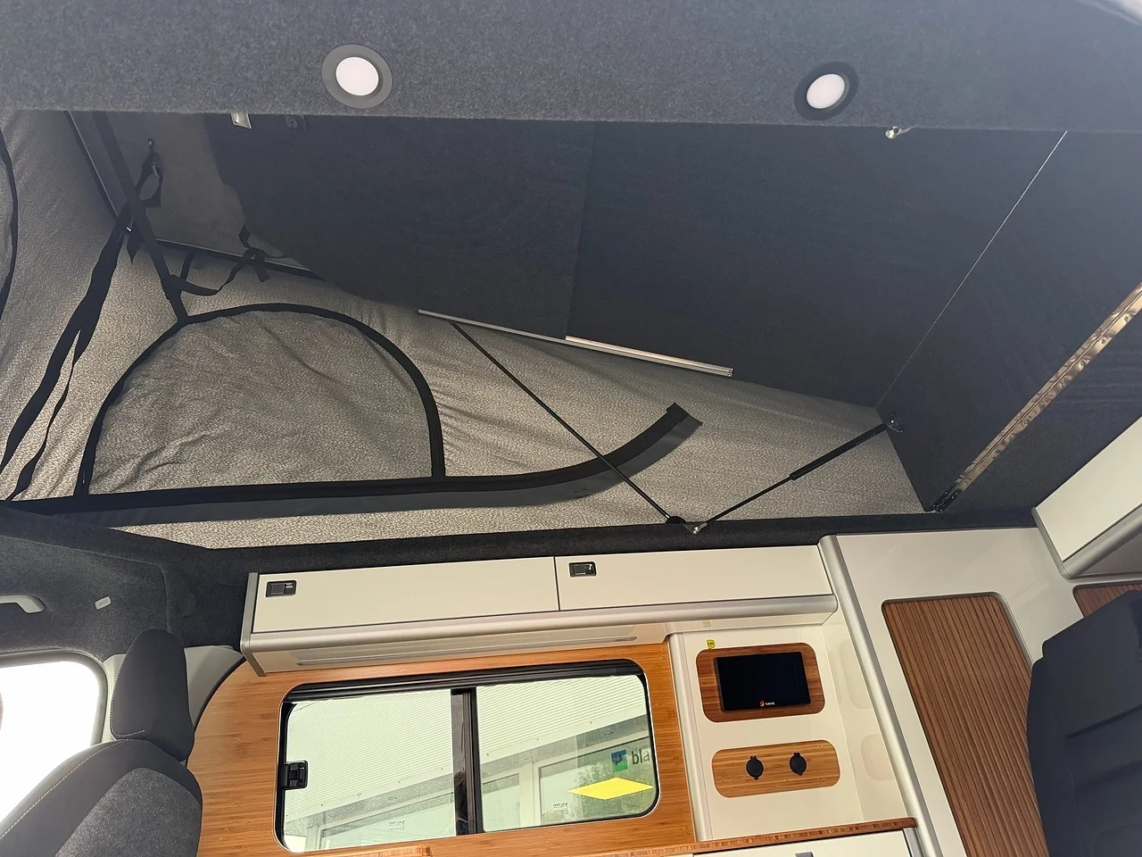 2025 Volkswagen Transporter TDI T28 Commerce Plus Camper - Thumbnail 11