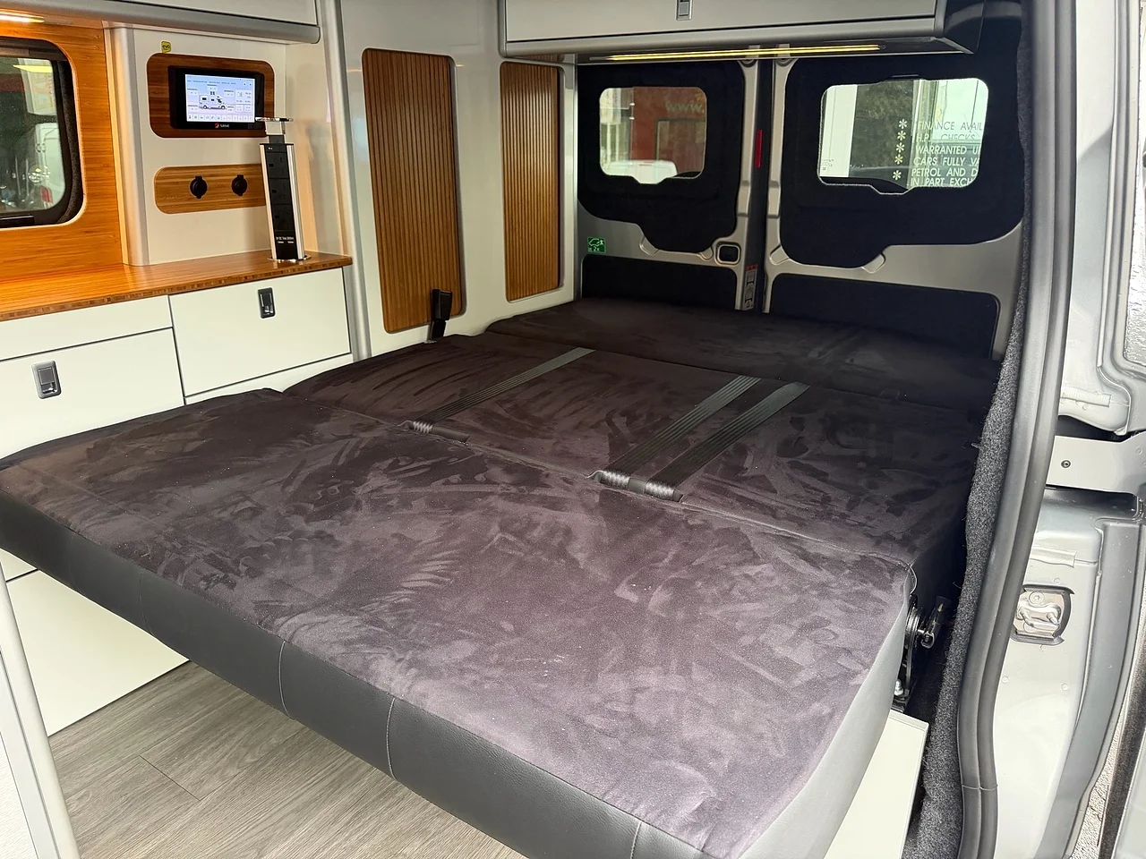2025 Volkswagen Transporter TDI T28 Commerce Plus Camper - Thumbnail 8