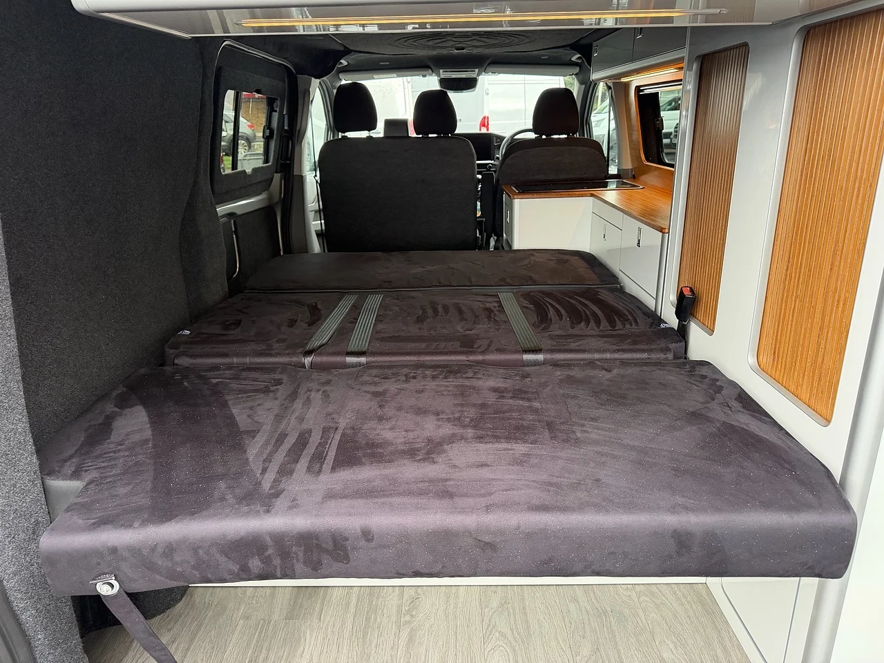 2025 Volkswagen Transporter TDI T28 Commerce Plus Camper - Thumbnail 7
