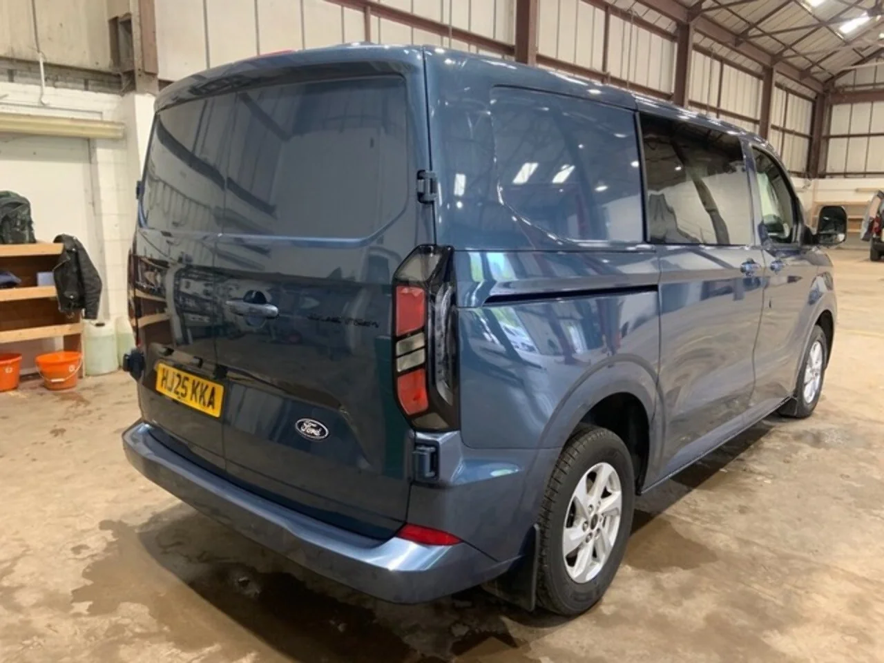 2025 Ford Transit Custom 2.0 320 EcoBlue Limited L1H1 DCIV - Thumbnail 10