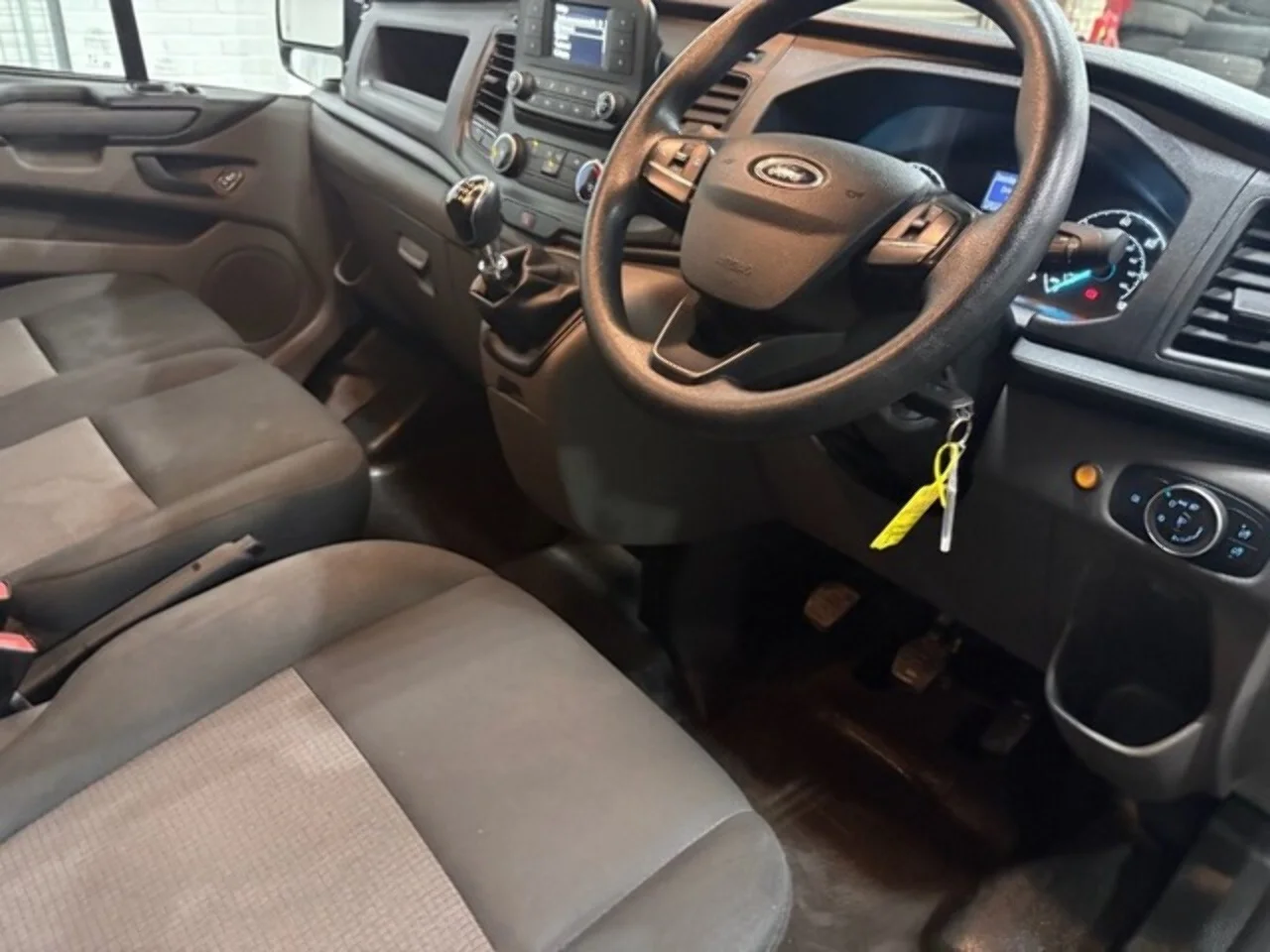 2022 Ford Transit Custom 280 EcoBlue Leader L1H1 (105ps) - Thumbnail 4